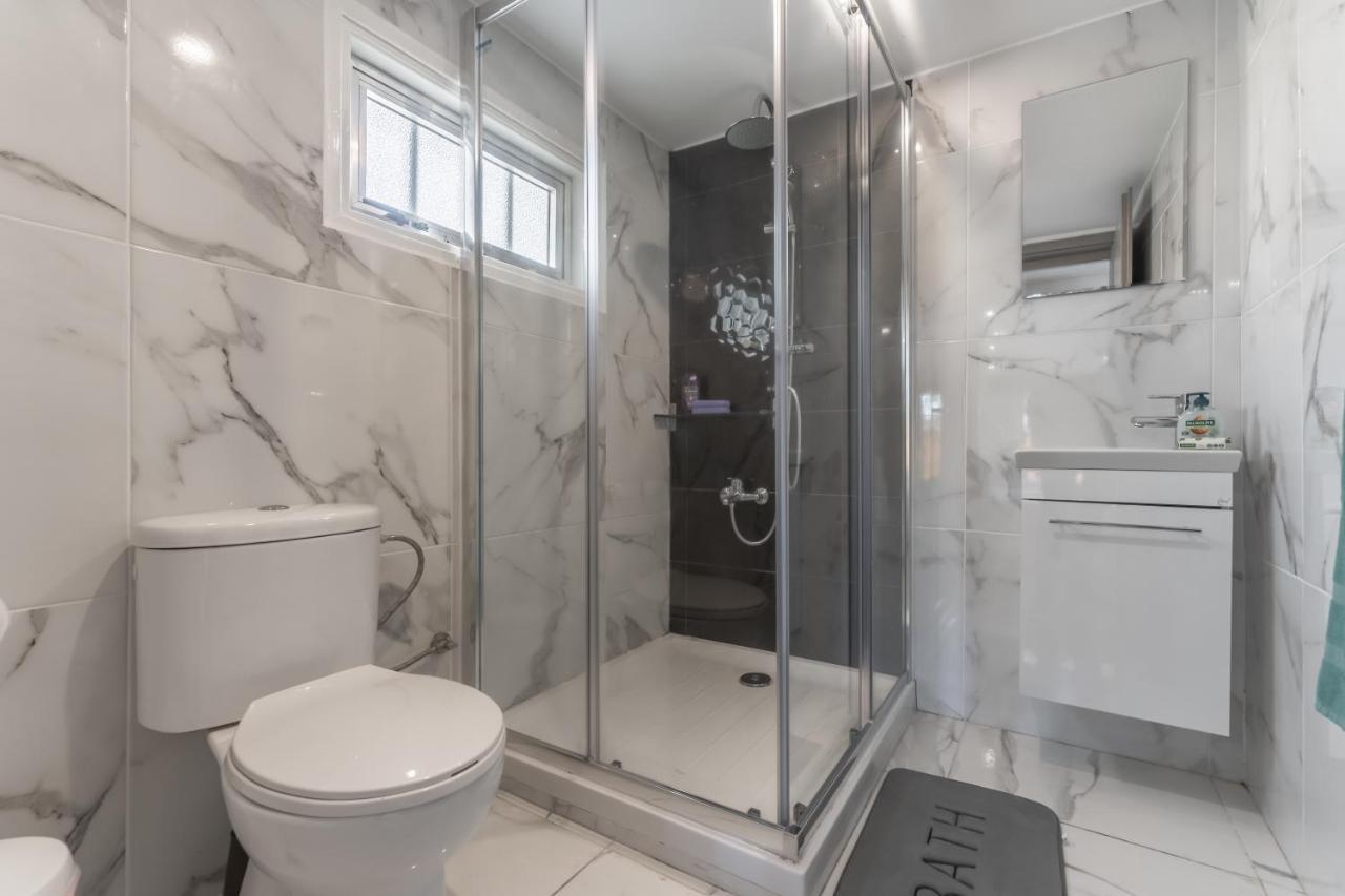 Sant Central Deluxe Apartments Ayía Nápa Extérieur photo