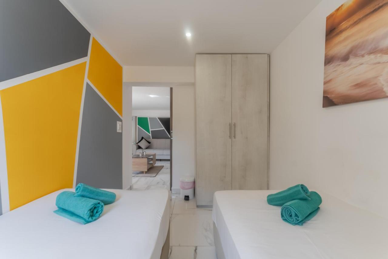 Sant Central Deluxe Apartments Ayía Nápa Extérieur photo