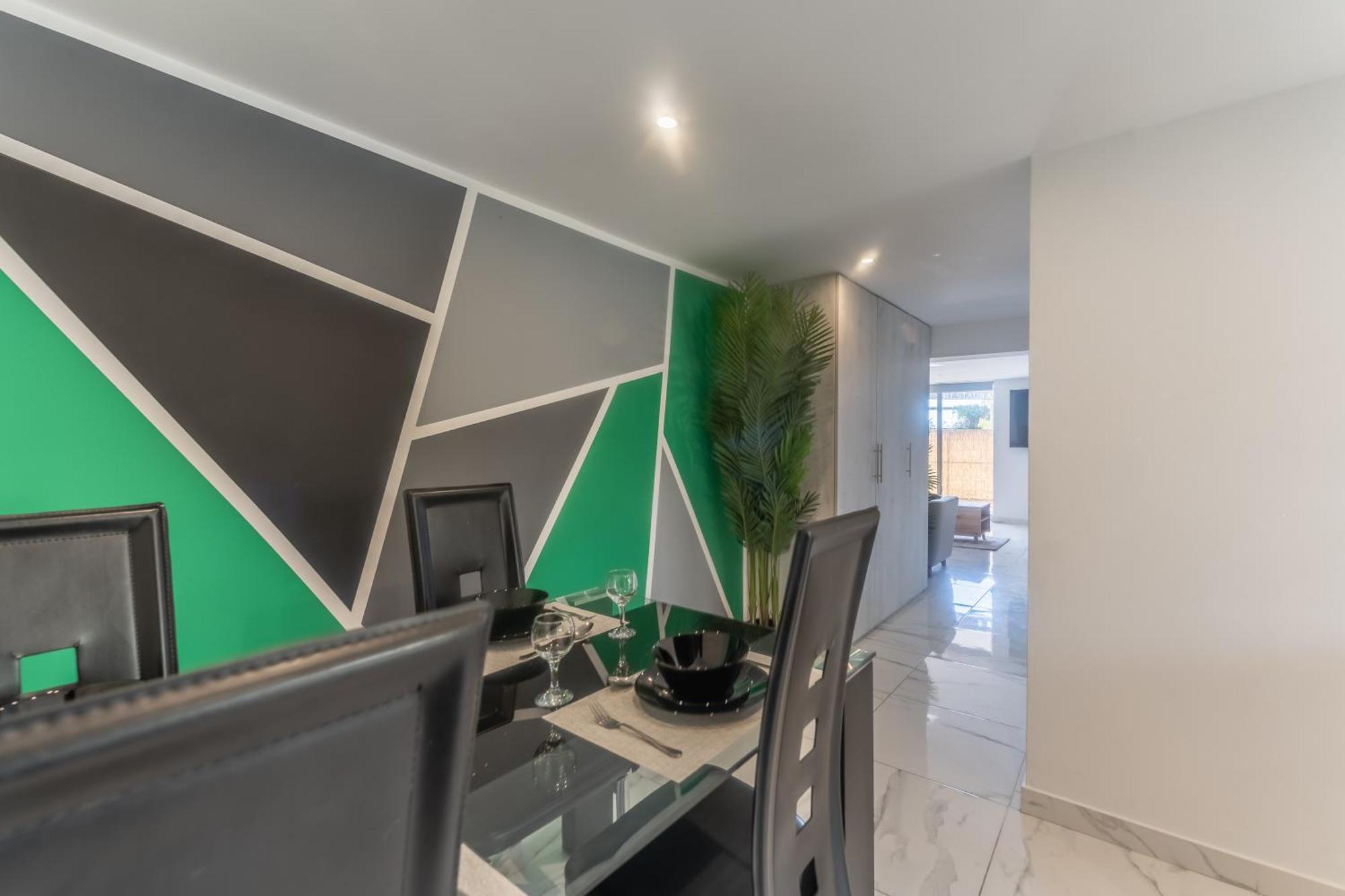 Sant Central Deluxe Apartments Ayía Nápa Extérieur photo