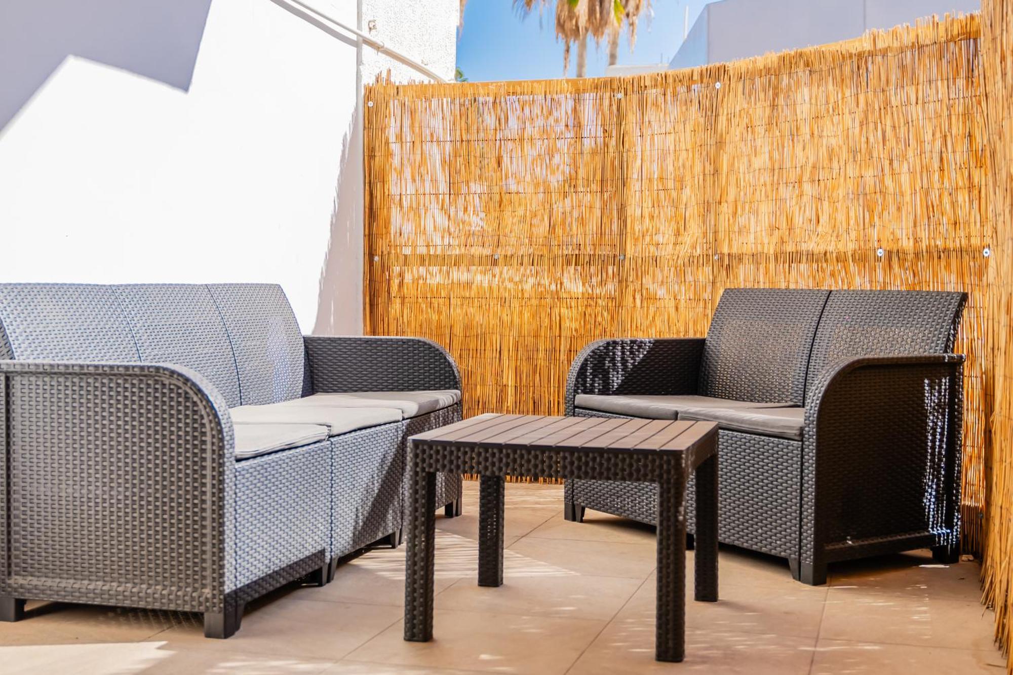 Sant Central Deluxe Apartments Ayía Nápa Extérieur photo